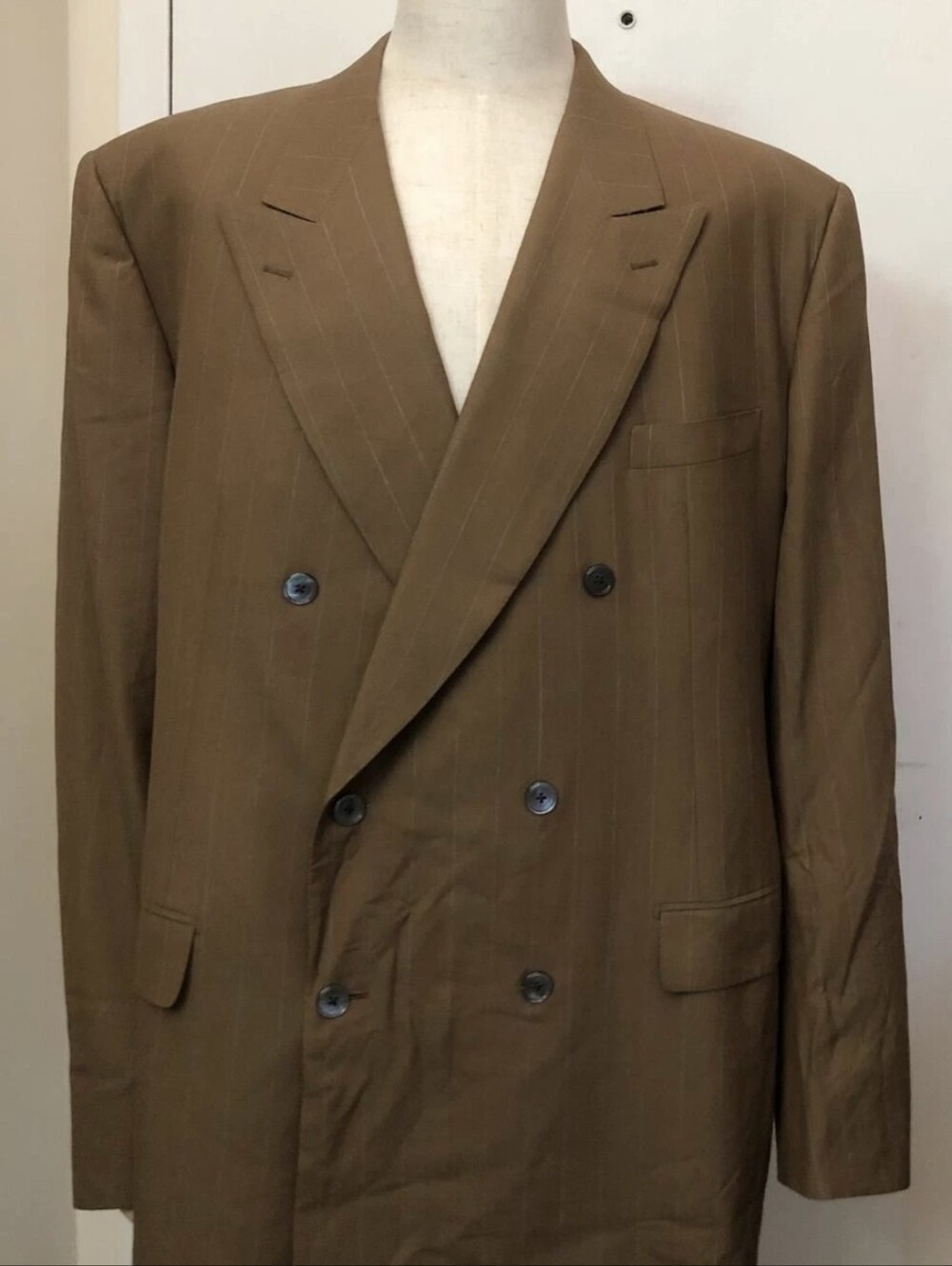 Belvest Men’s Tailored Tan Linen Blazer-British American House, Made in Italy,56